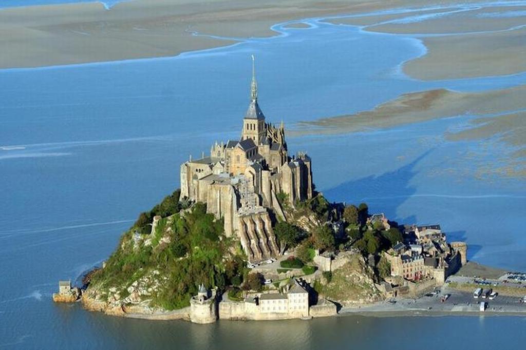 La Bastide Du Moulin - Mont St Michel Bed & Breakfast Moidrey Room photo